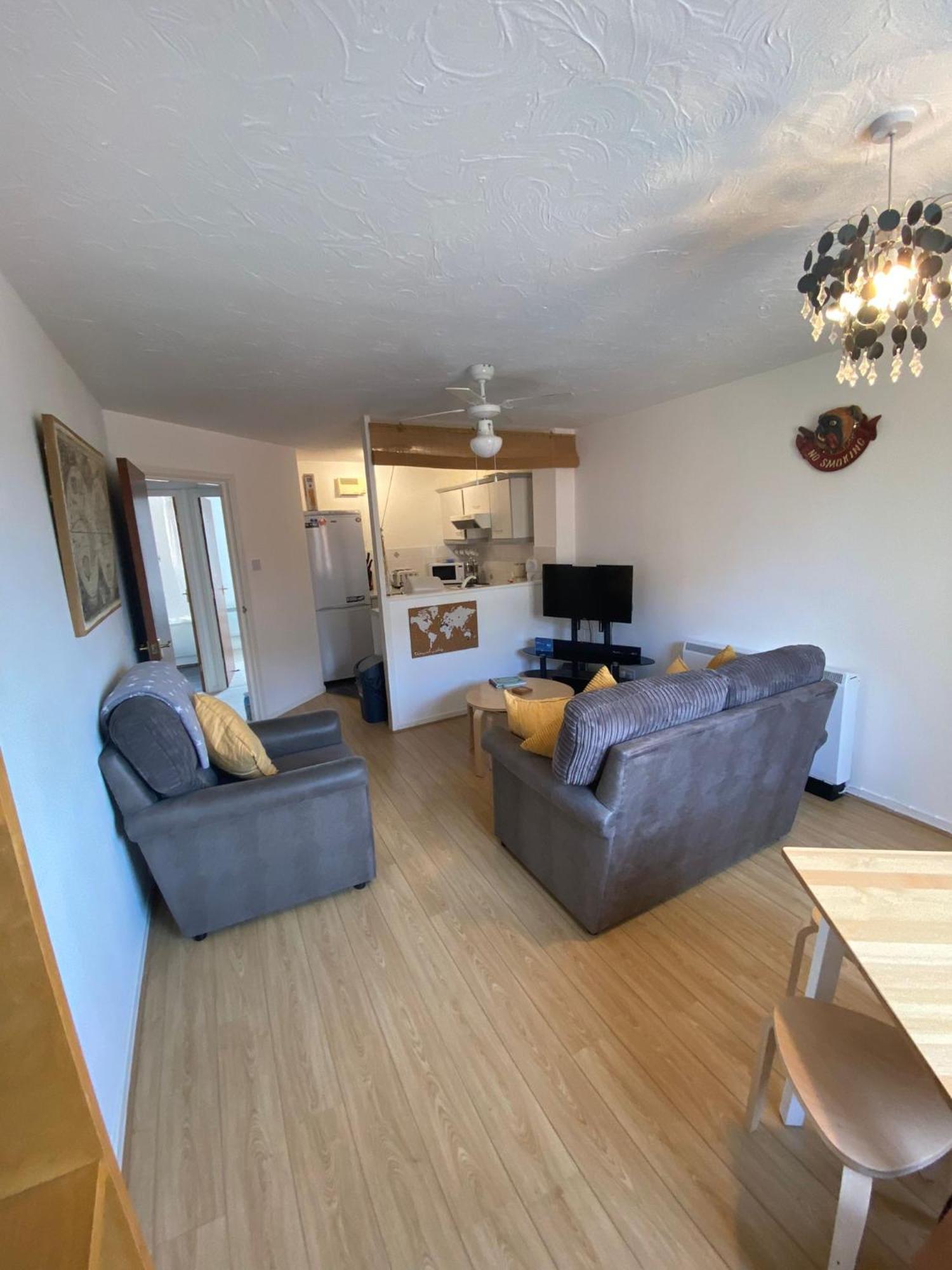 Cardiff Bay Apartment Exterior foto
